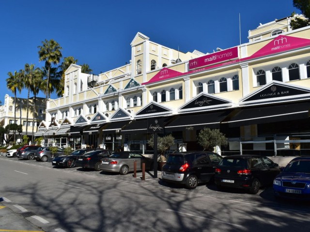 Commercial Aloha - R4203601