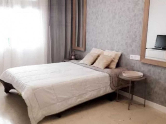 5 Bedrooms Townhouse in San Pedro de Alcántara