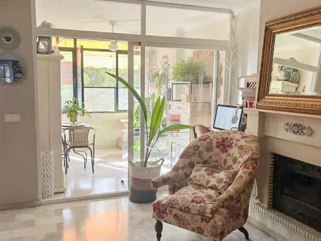 3 Bedrooms Apartment in Nueva Andalucía