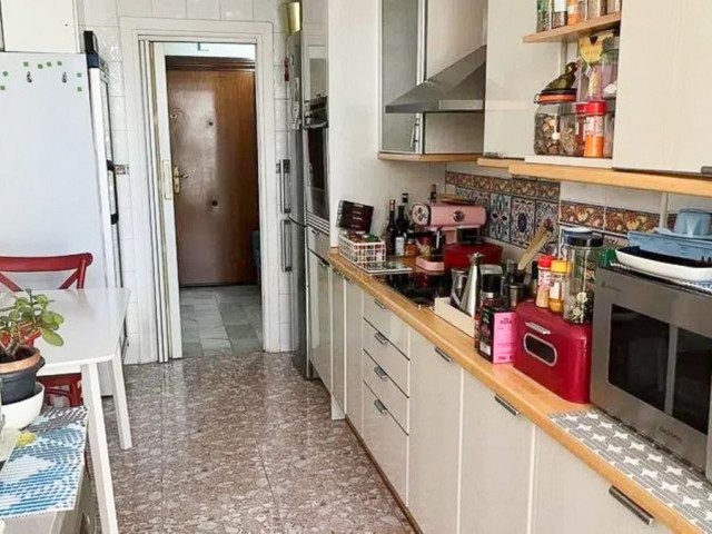 3 Bedrooms Apartment in Nueva Andalucía