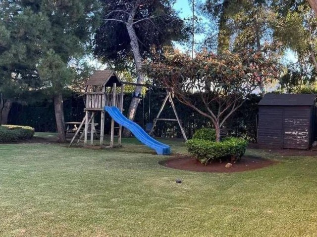 3 Bedrooms Apartment in Nueva Andalucía