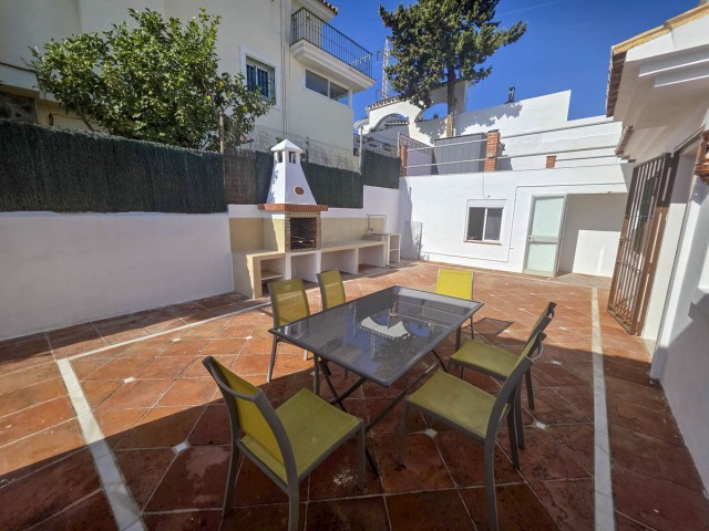 3 Bedrooms Villa in Estepona