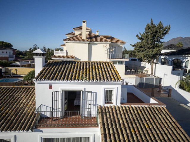 3 Bedrooms Villa in Estepona