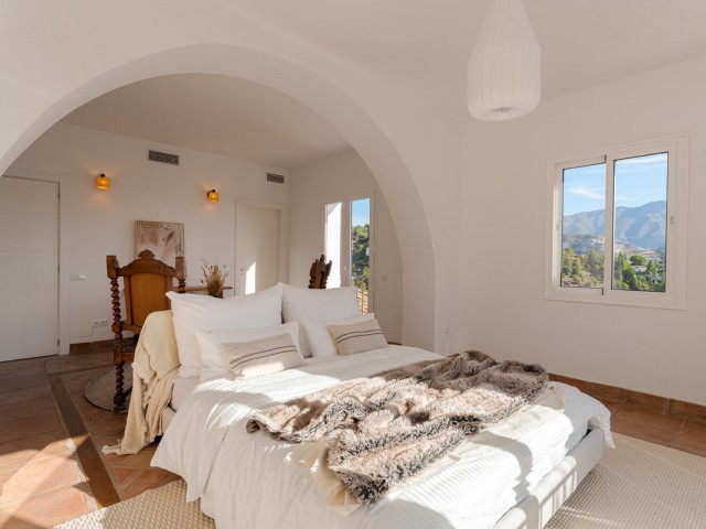 6 Schlafzimmer Villa in El Madroñal
