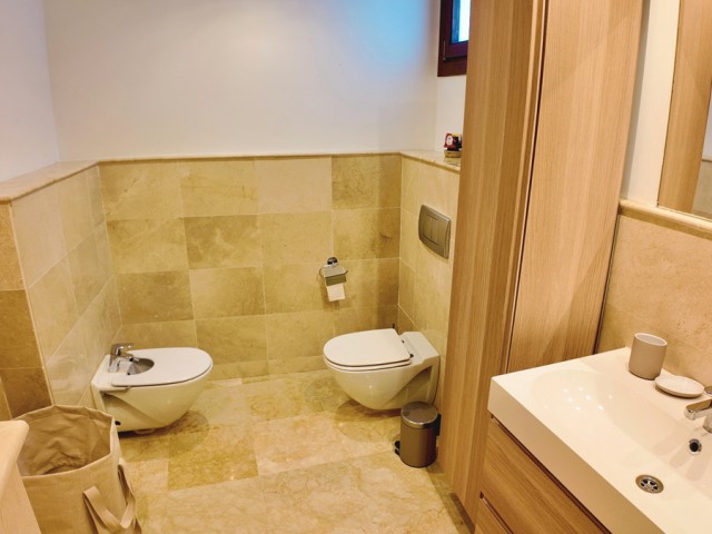 Appartement avec 3 Chambres  à Marbella