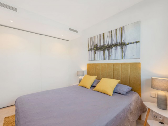 Maison mitoyenne avec 4 Chambres  à La Cala