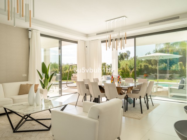 Villa avec 5 Chambres  à Monte Halcones