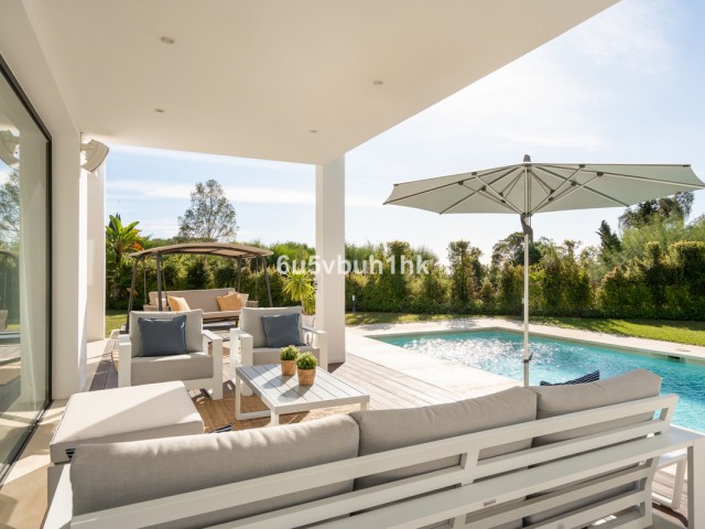 Villa avec 5 Chambres  à Monte Halcones