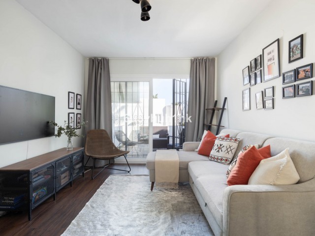 Maison mitoyenne avec 3 Chambres  à Campo Mijas