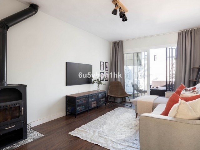 Maison mitoyenne avec 3 Chambres  à Campo Mijas