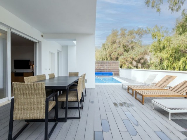 Villa avec 5 Chambres  à Torremuelle