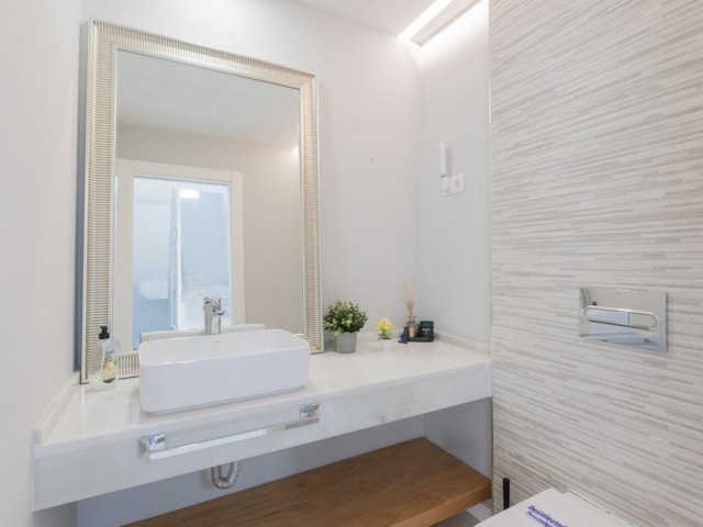 Villa avec 5 Chambres  à Torremuelle