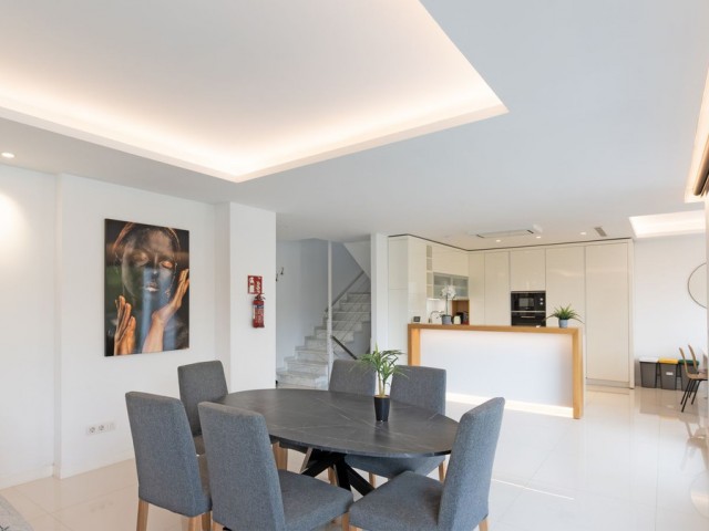 5 Bedrooms Villa in Torremuelle