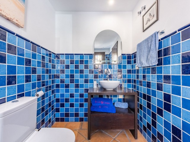 Maison mitoyenne avec 4 Chambres  à Benahavís