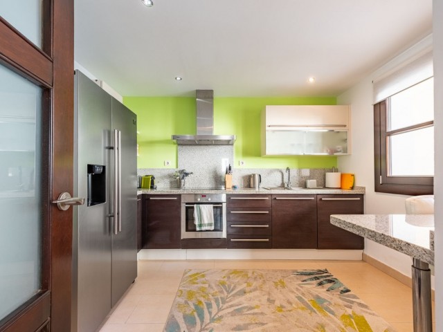 4 Soveroms Rekkehus i Benahavís