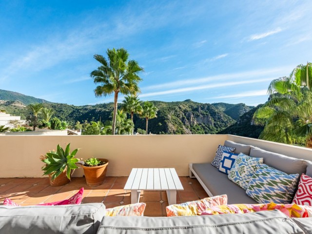 4 Soveroms Rekkehus i Benahavís