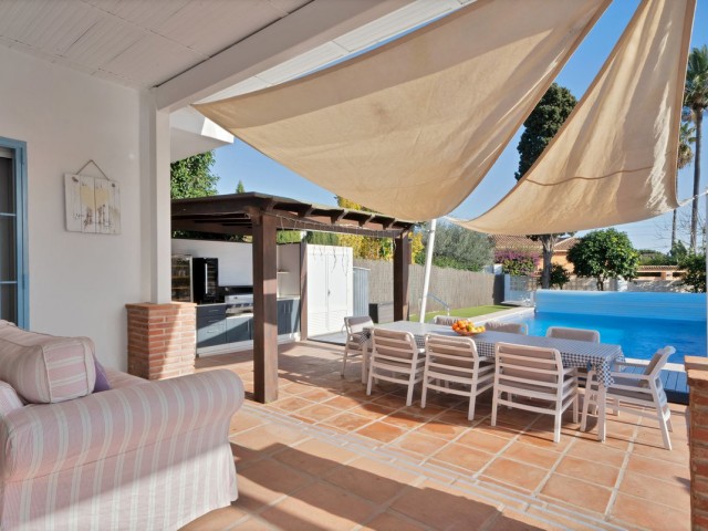 4 Schlafzimmer Villa in San Pedro de Alcántara