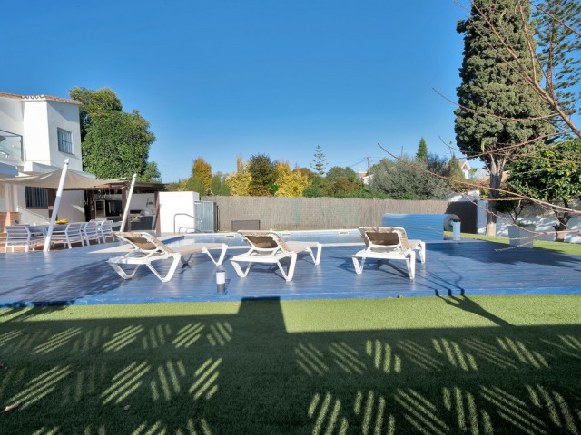 4 Schlafzimmer Villa in San Pedro de Alcántara