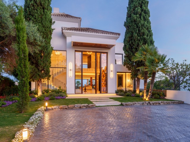 Villa, Nueva Andalucia