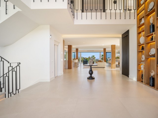 6 Bedrooms Villa in Nueva Andalucía