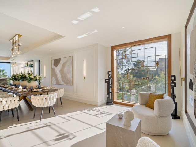 6 Bedrooms Villa in Nueva Andalucía