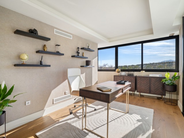 6 Bedrooms Villa in Nueva Andalucía