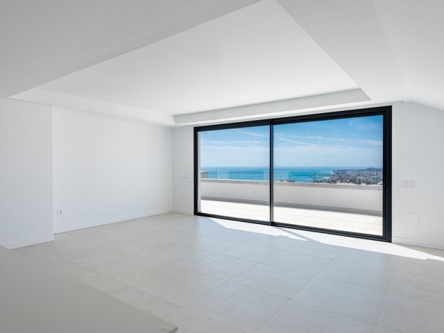 Penthouse avec 2 Chambres  à Fuengirola