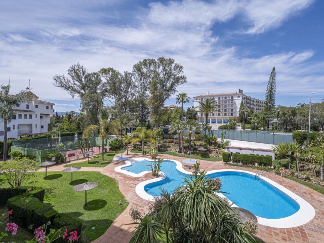 2 Bedrooms Apartment in Puerto Banús