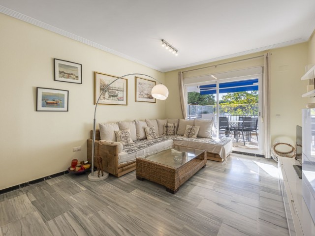 2 Bedrooms Apartment in Puerto Banús