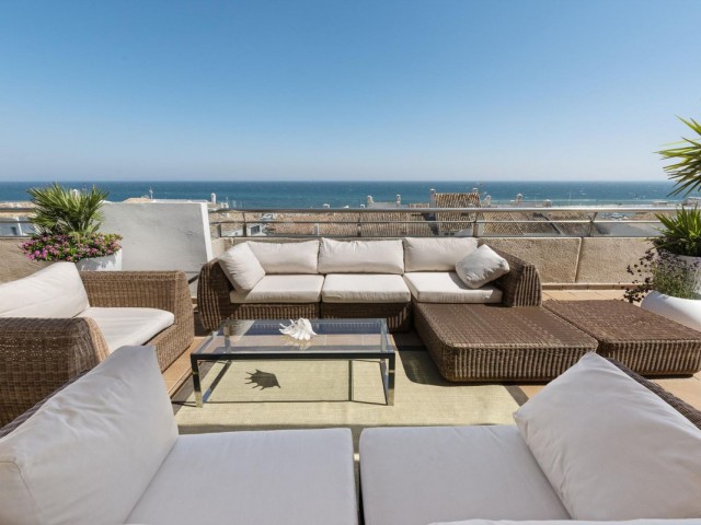 Penthouse in Puerto Banús