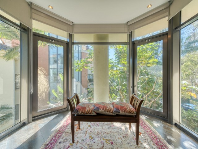 6 Bedrooms Apartment in Puerto Banús