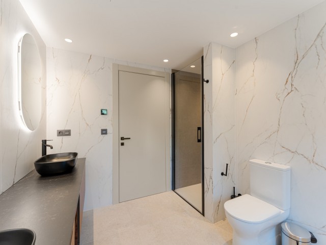 5 Schlafzimmer Villa in Nueva Andalucía