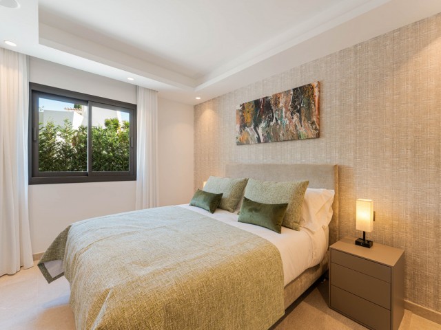 5 Schlafzimmer Villa in Nueva Andalucía