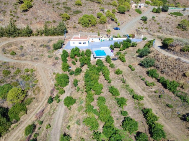 4 Slaapkamer Villa in Estepona