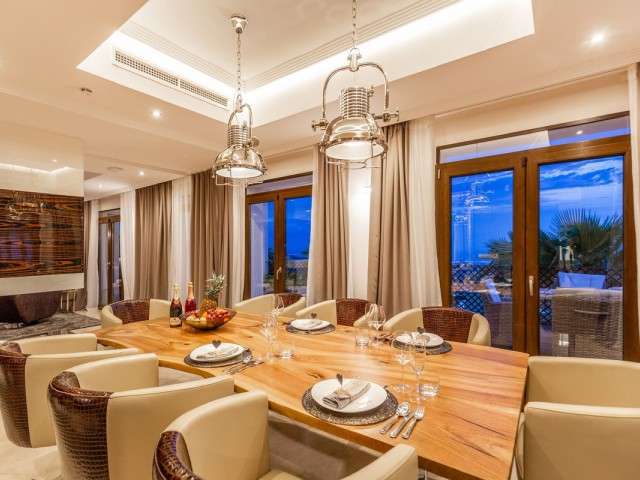 Villa avec 5 Chambres  à Benahavís