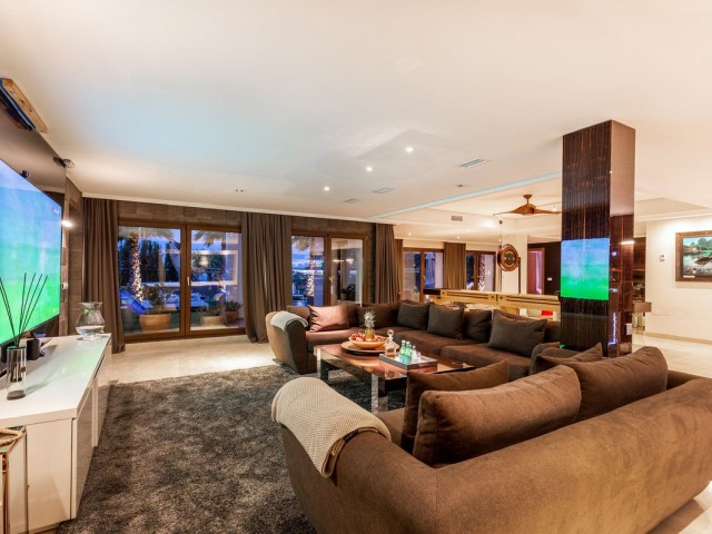 Villa avec 5 Chambres  à Benahavís