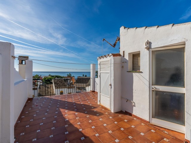 Villa avec 3 Chambres  à Costabella