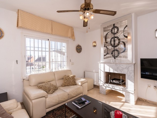 3 Makuuhuoneen Huvila Costabella