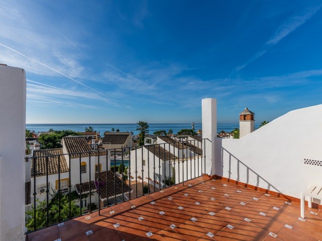 3 Bedrooms Villa in Costabella