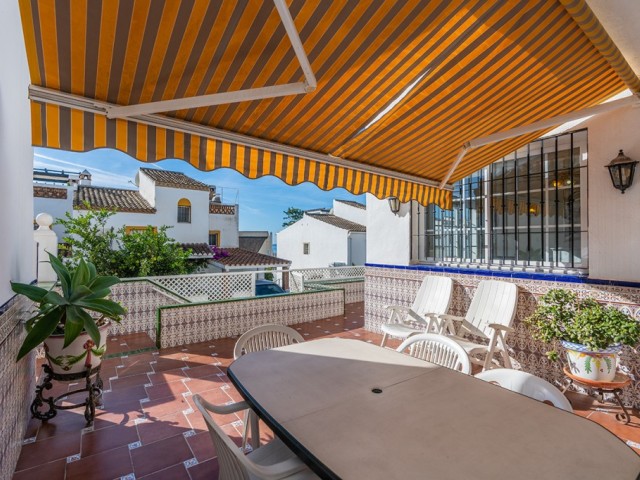 3 Bedrooms Villa in Costabella