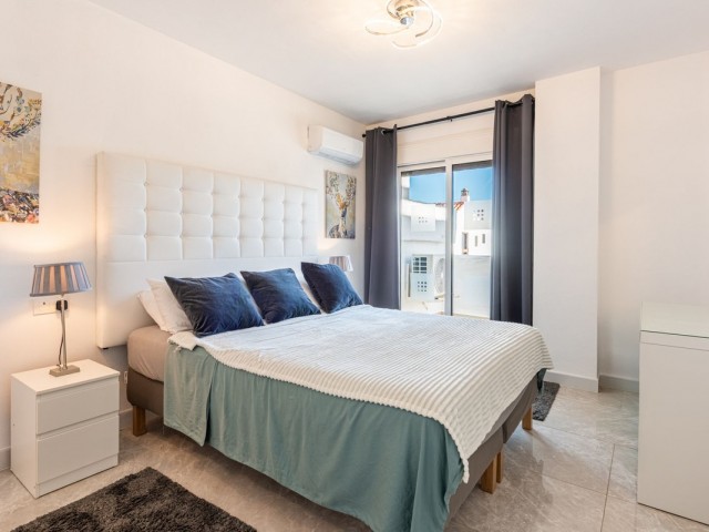 3 Bedrooms Apartment in Nueva Andalucía