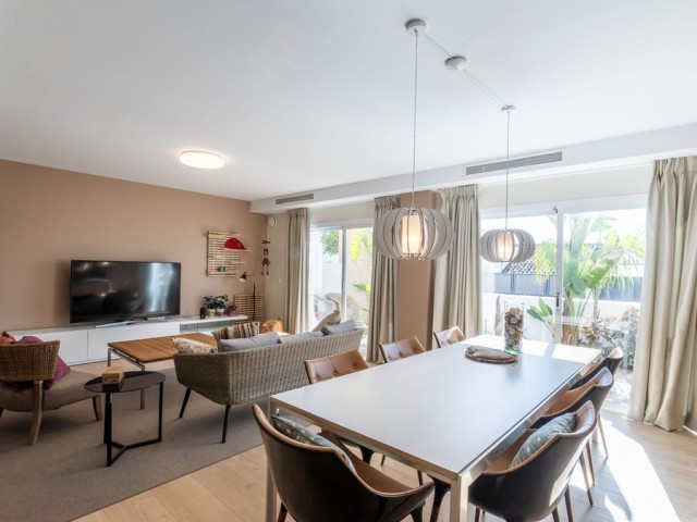 Villa avec 4 Chambres  à Torremuelle