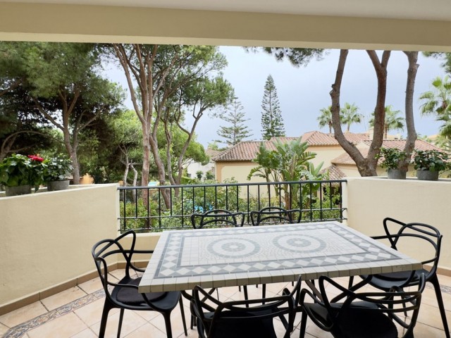 2 Sovrums Lägenhet i Elviria