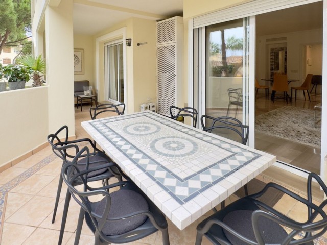 2 Sovrums Lägenhet i Elviria