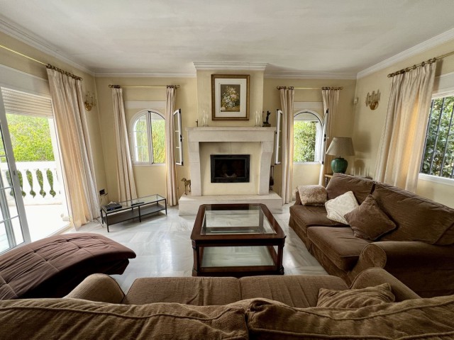 8 Bedrooms Villa in Mijas Golf