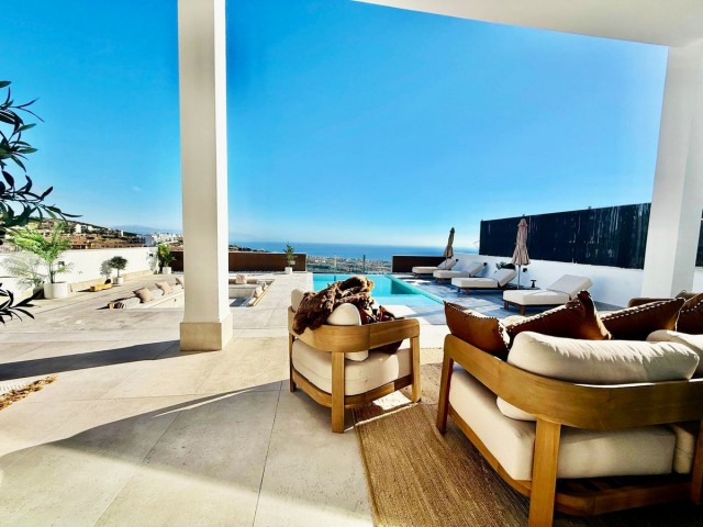 4 Makuuhuoneen Huvila Benalmadena