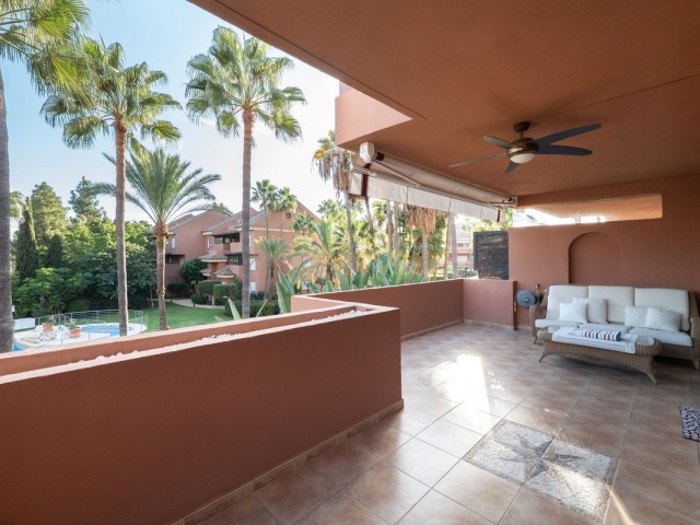 2 Bedrooms Apartment in Puerto Banús