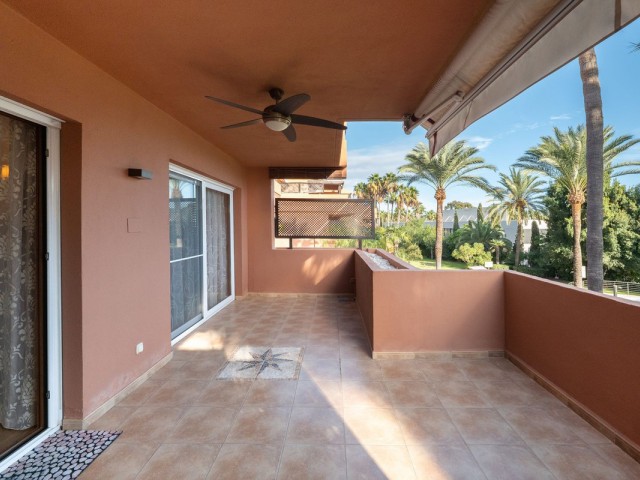 2 Bedrooms Apartment in Puerto Banús