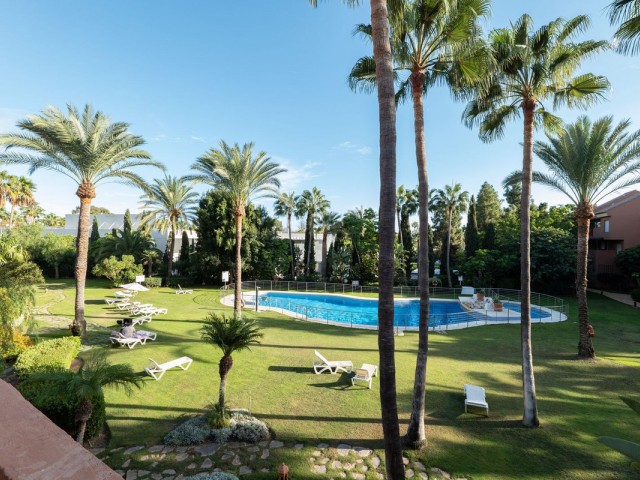 2 Bedrooms Apartment in Puerto Banús