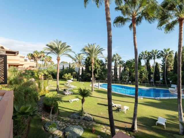 2 Bedrooms Apartment in Puerto Banús